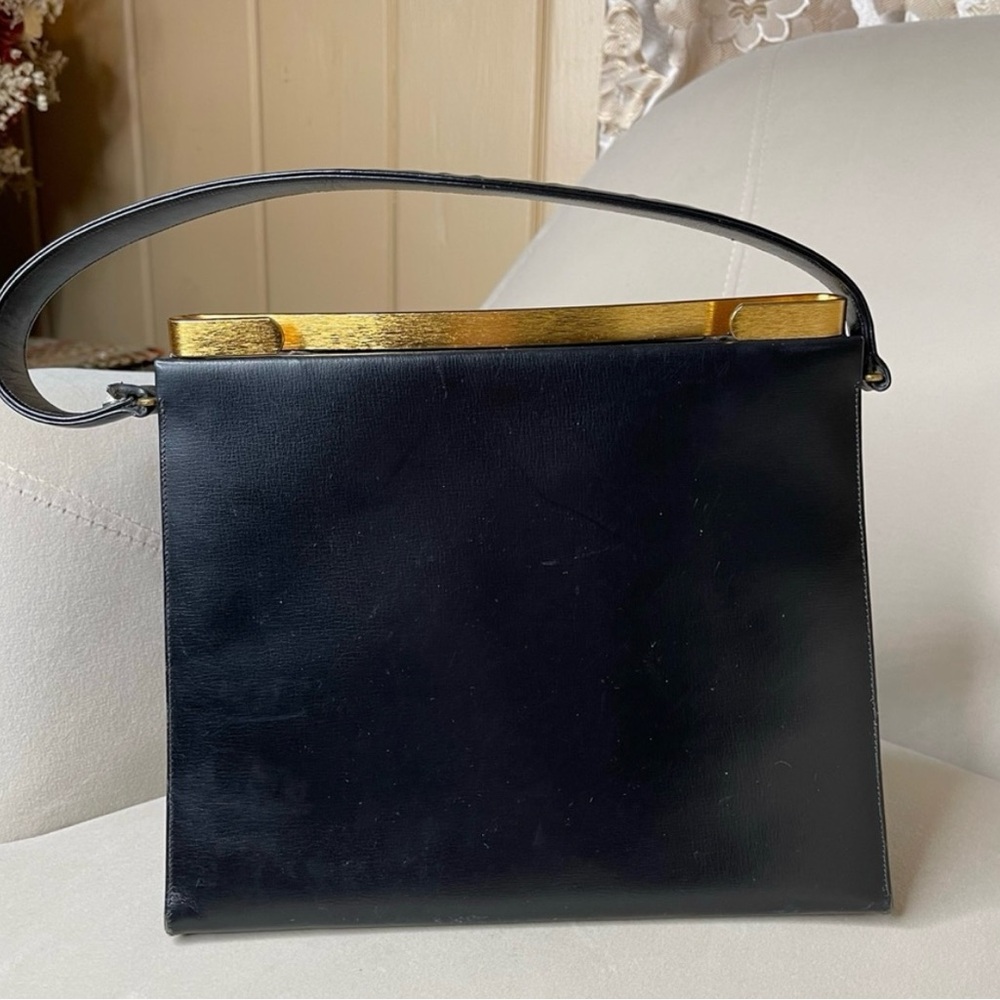 Vintage 1950s Classic Handbag Dorian Black Satchel top handle snap closure